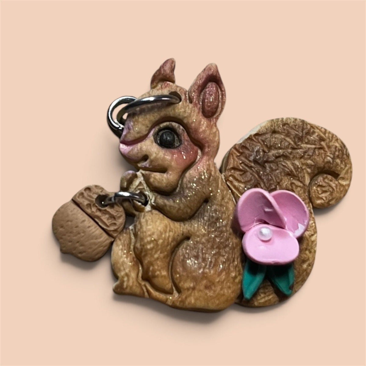 Pendientes charm - Las que guardan tesoros 04